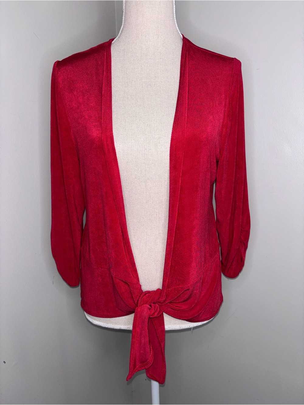 Chico’s Travelers bright red tie hem open front stretch jacket size 1 Medium 8